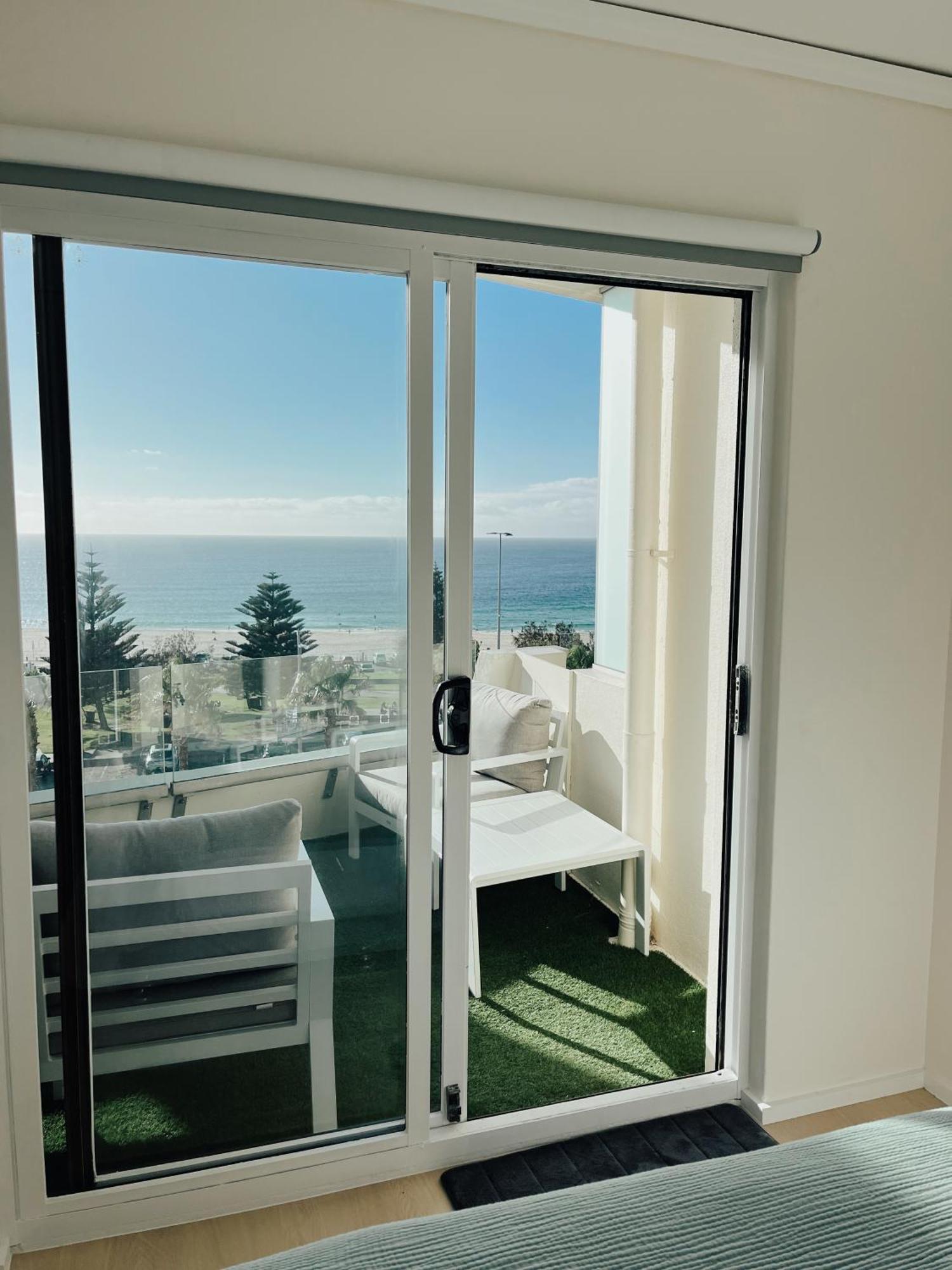 Bondi Beach Waves 2 Beachfront Apartment Sydney Exteriör bild