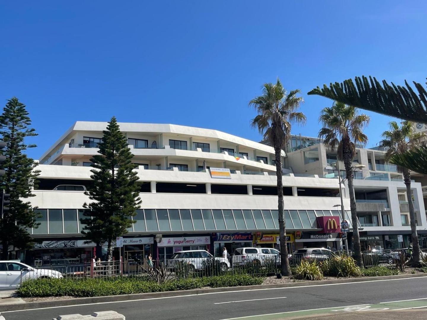 Bondi Beach Waves 2 Beachfront Apartment Sydney Exteriör bild