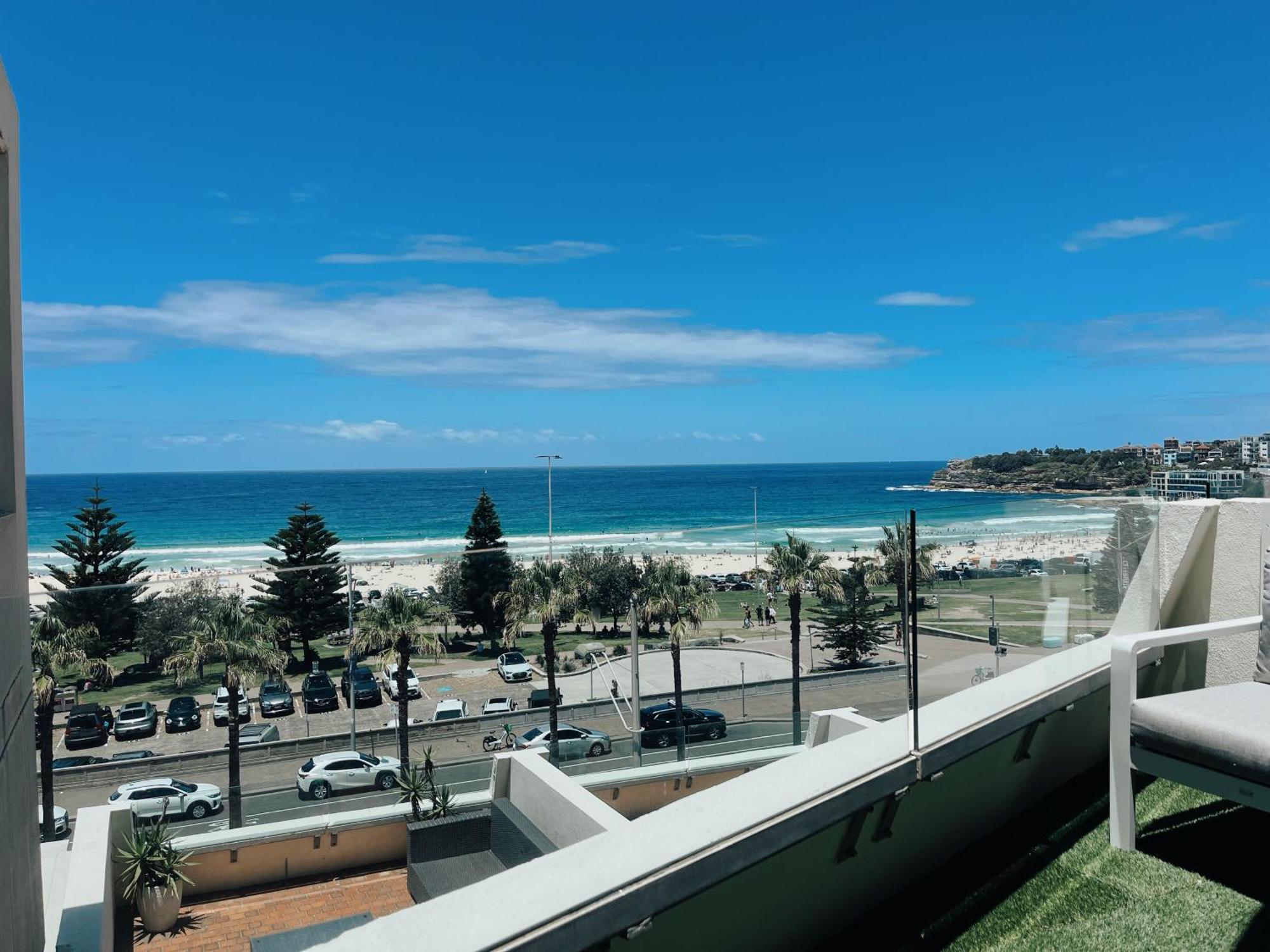 Bondi Beach Waves 2 Beachfront Apartment Sydney Exteriör bild
