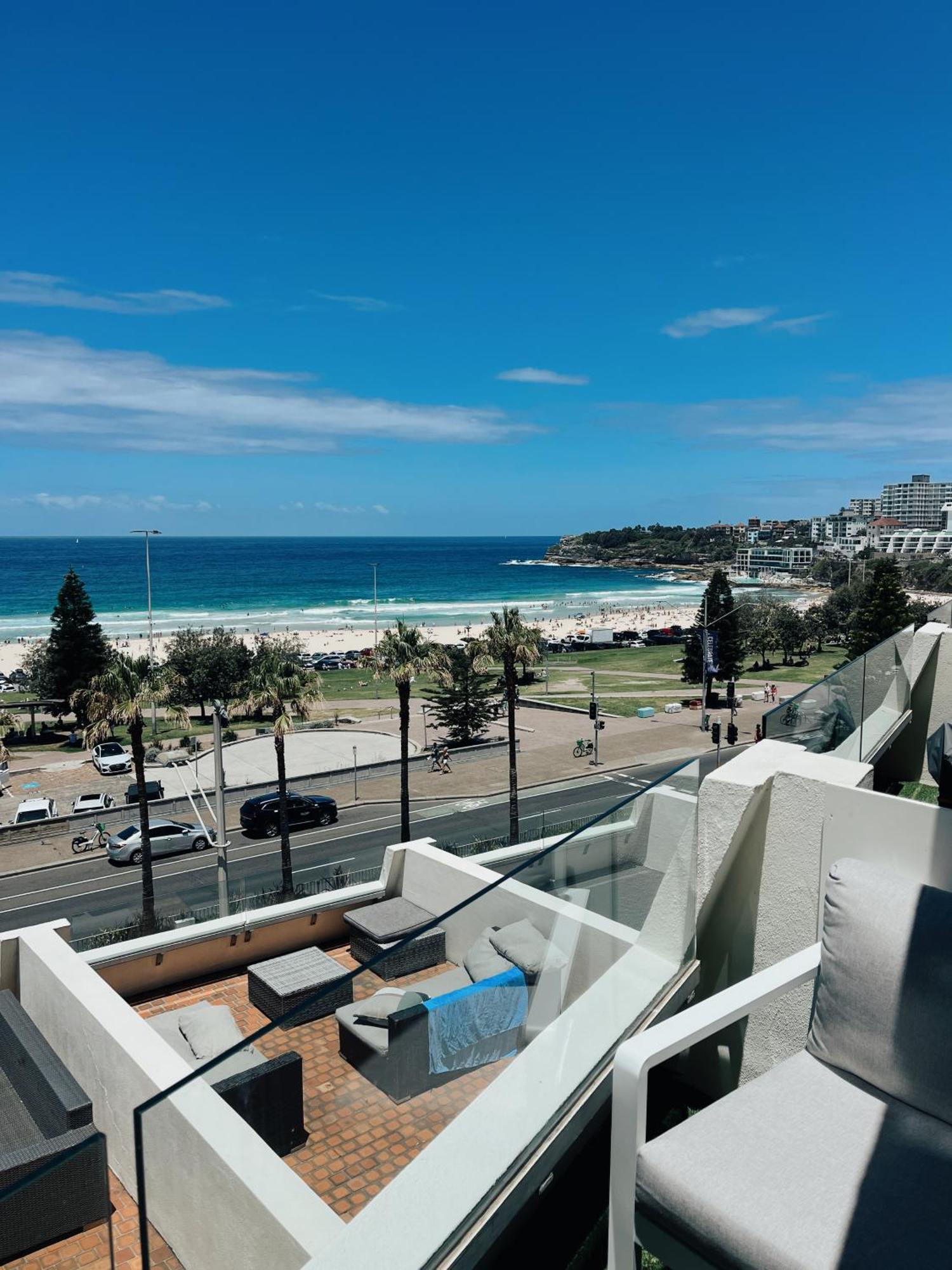 Bondi Beach Waves 2 Beachfront Apartment Sydney Exteriör bild
