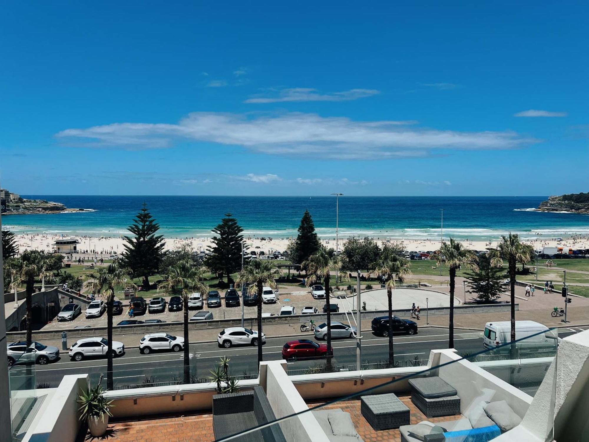 Bondi Beach Waves 2 Beachfront Apartment Sydney Exteriör bild